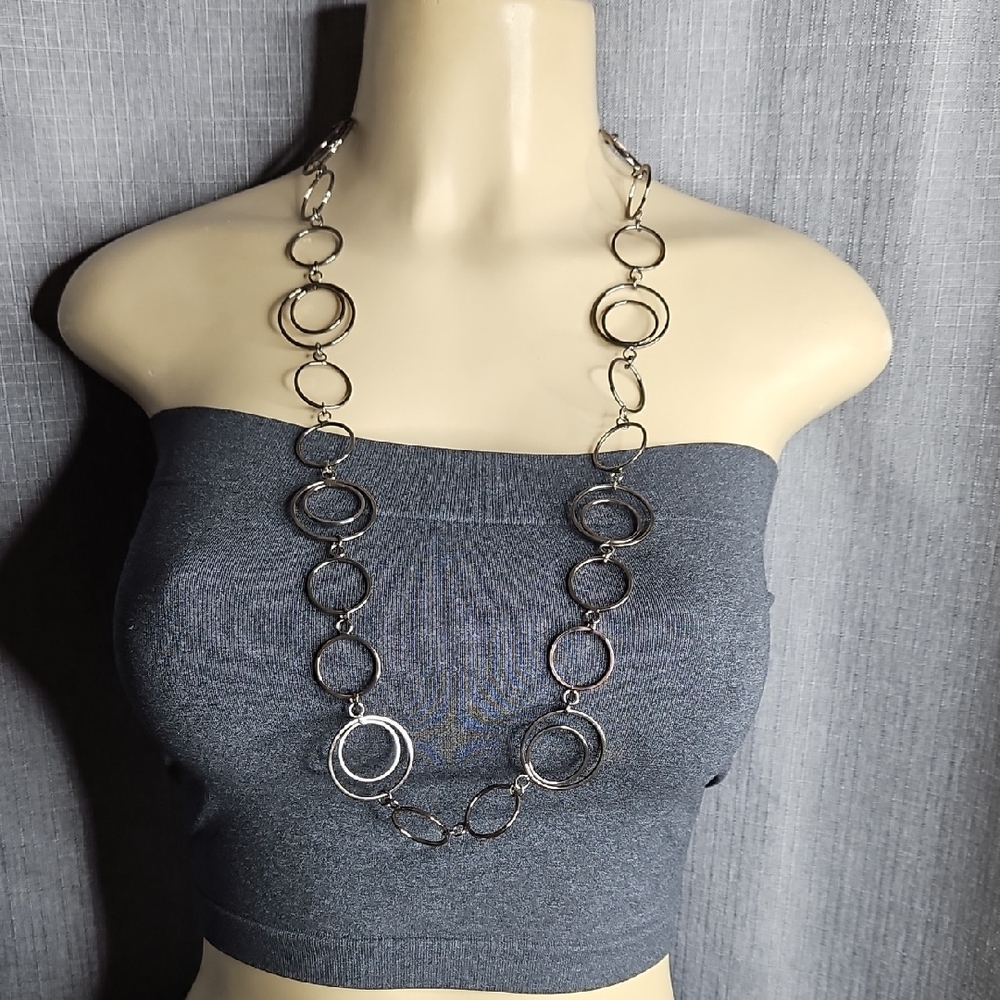 Daisy Fuentes Circle Link Necklace In Bronze